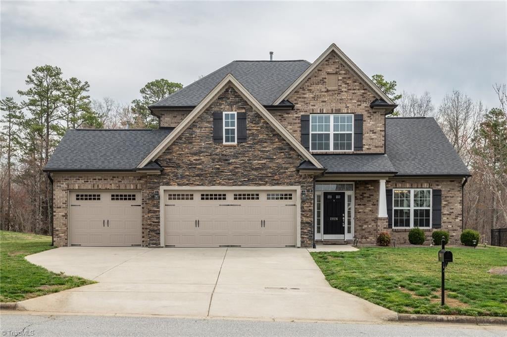 The home at 2826 FALLIN CT HIGH POINT, NC